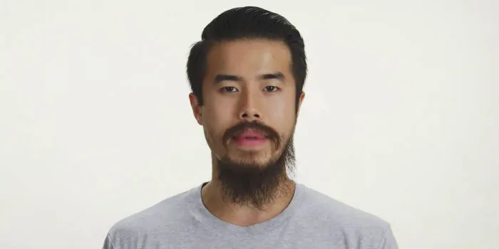 Asiatique barbe longue