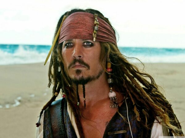 Captain sparrow in pirate of the caraibes