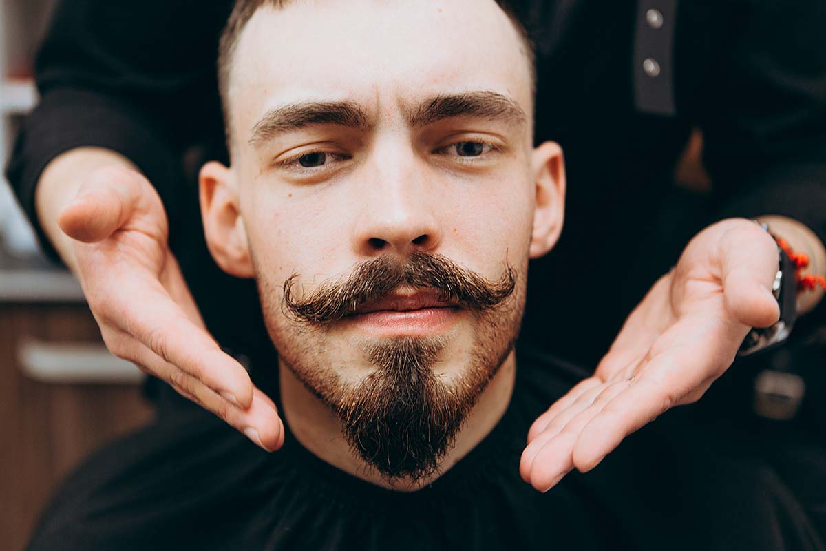 van dyck beard trimming and maintenance