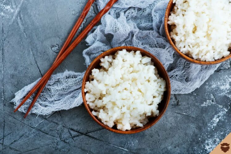 Rice and vegetables for a beautiful beard