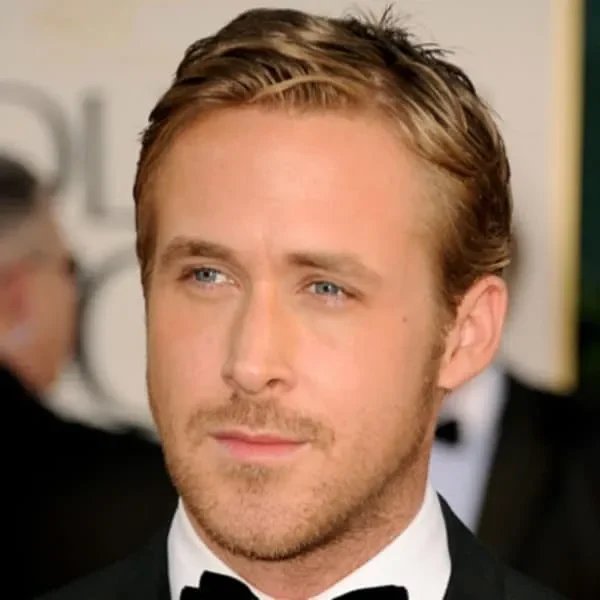 Ryan gosling hombre rubio