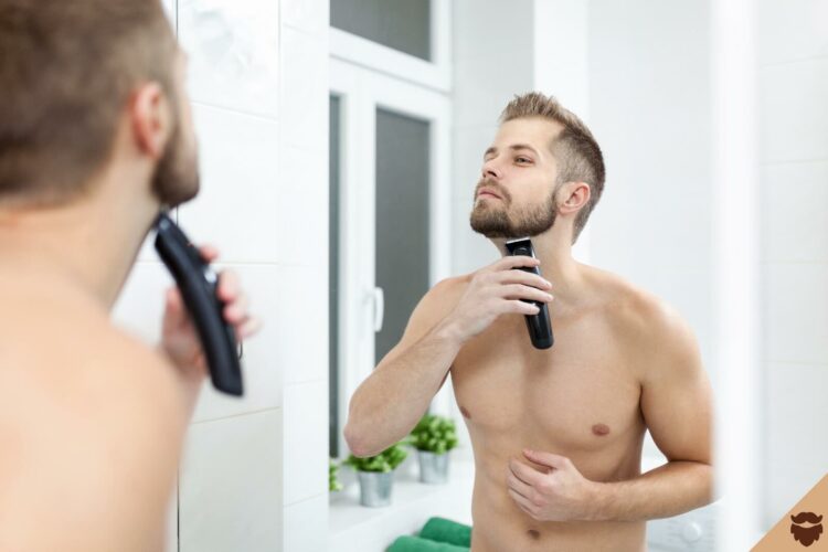 Man-tailor-mirror-beard-trimmer