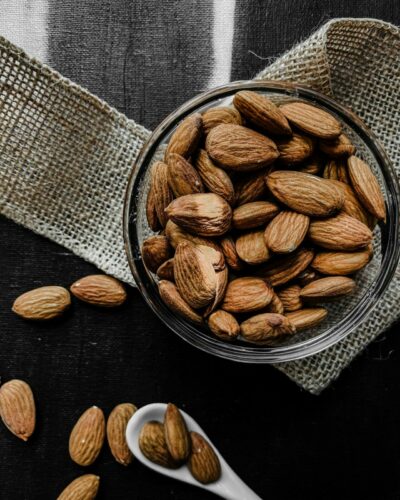 Usar aceite de almendras en la barba